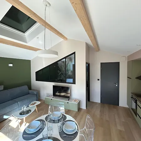 Climatisé, Piscine, 4 Personnes
